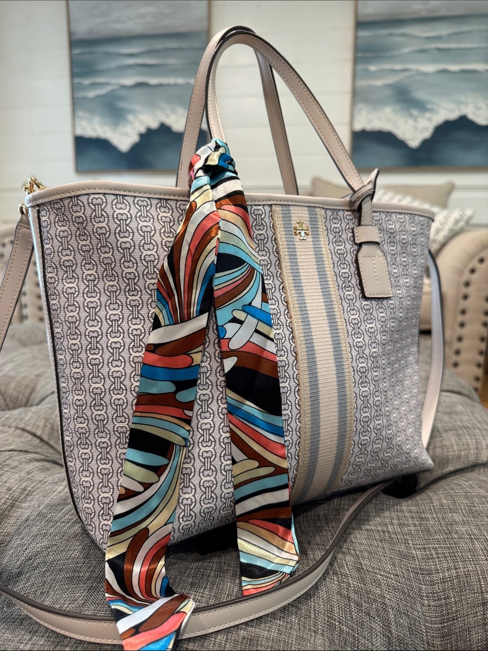 Tory Burch Bag Gemini Link Light Gray and Cream Satchel Tote - Picture 3 of 17